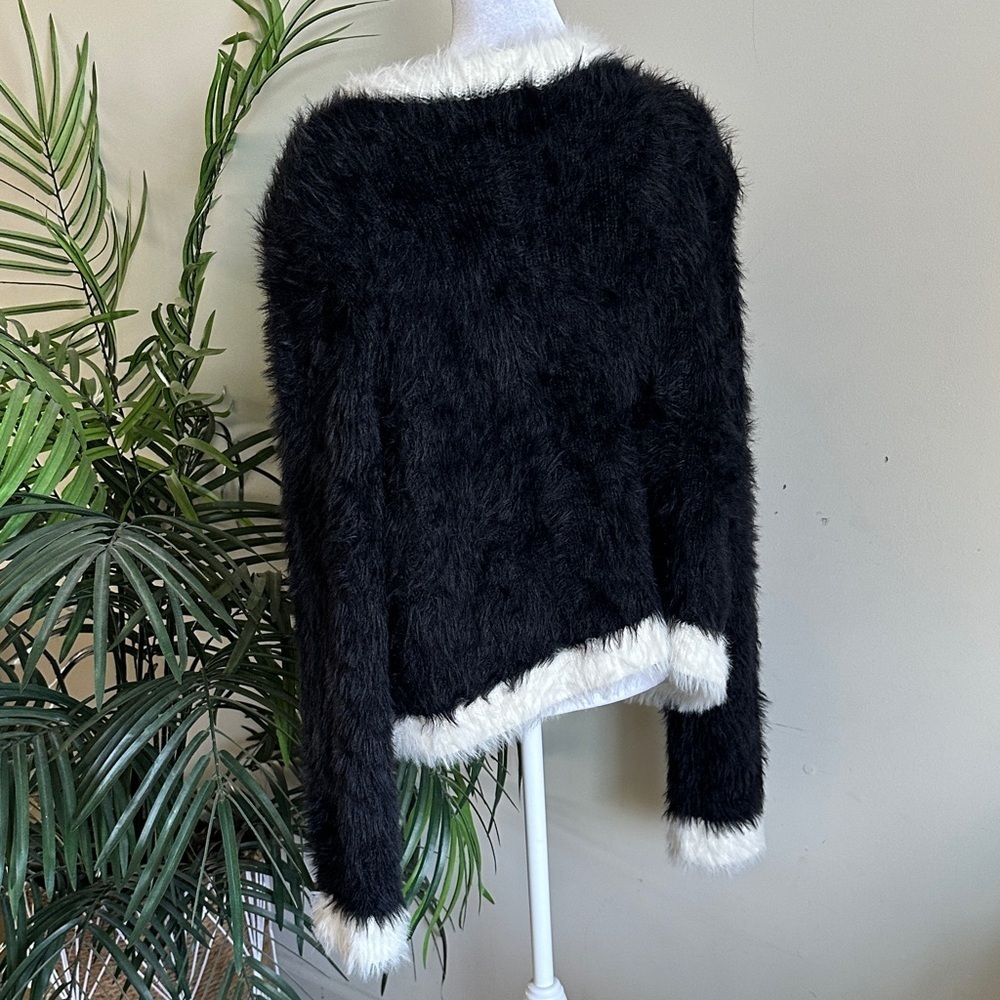 Endless Rose Black and Cream Teddy Jacket - Picture 6 of 8